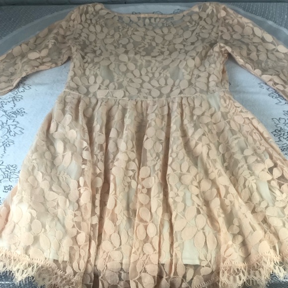 DRESS - Free People peachy blush lace overlay asymmetrical pullover dress. - Picture 16 of 16
